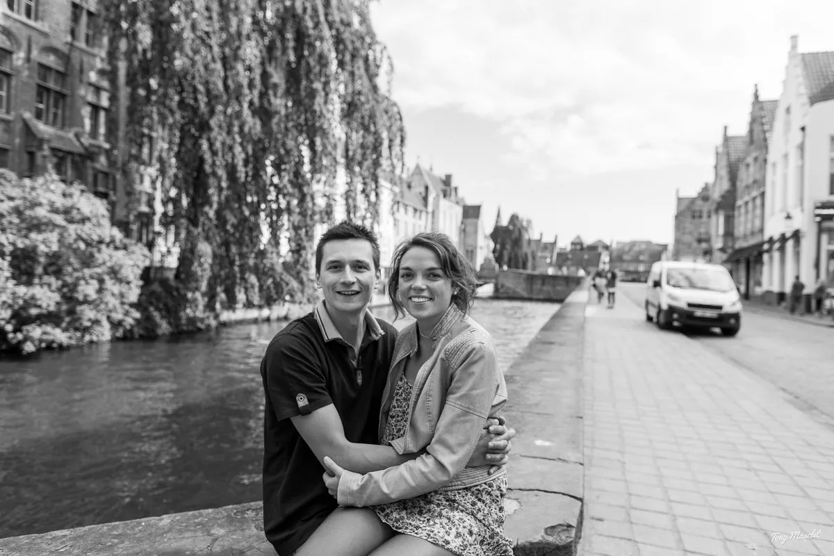 Séance engagement Bruges – balade le long des canaux de Bruges